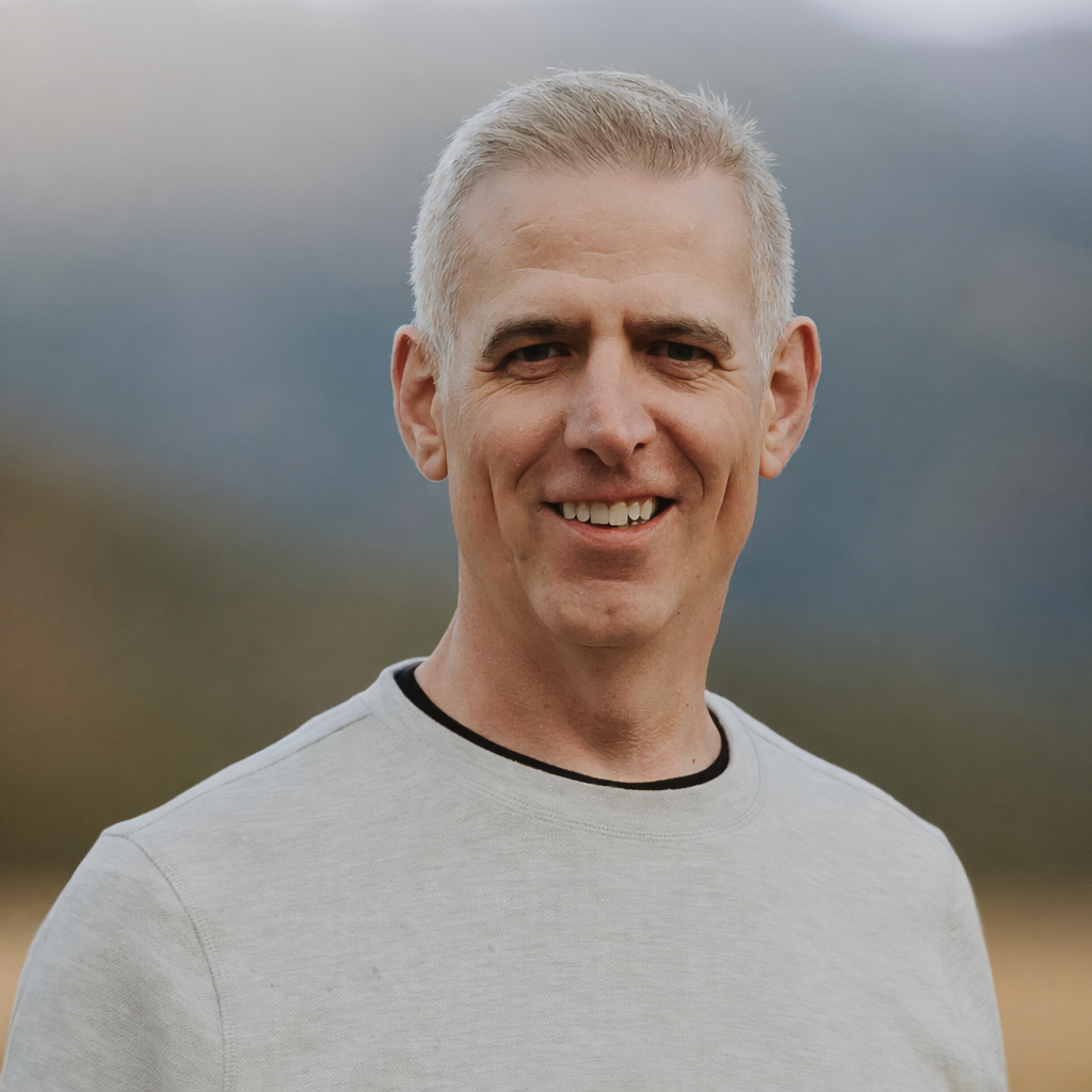 Steven Jardine, Logistics and Customer Service at MJN Services