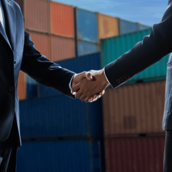 Broker signing factoring agreement with logistics partner